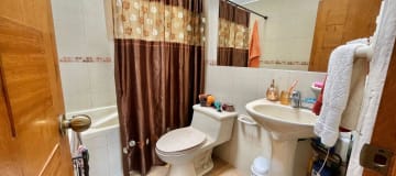 IR Venta Casa con amplio patio en Conocoto Valle de los chillos – Bulevar de las Acacias