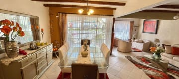 IR Venta Casa con amplio patio en Conocoto Valle de los chillos – Bulevar de las Acacias