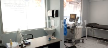 Propiedad comercial con negocio en funcionamiento