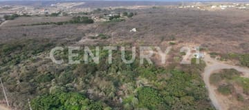 Terreno 25 hectáreas en Montecristi para uso comercial/industrial