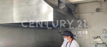 Local comercial con restaurante en Samborondón, $680K