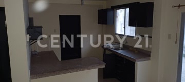 Casa 3 hab. en urbanización privada con piscina y seguridad