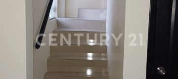 Casa 3 hab. en urbanización privada con piscina y seguridad