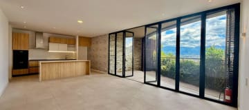 RENTA DEPARTAMENTO 3 DORMITORIOS AQUARELA CUMBAYA