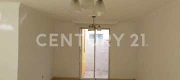 Casa 3 dormitorios ANT: parqueaderos, áreas sociales y más