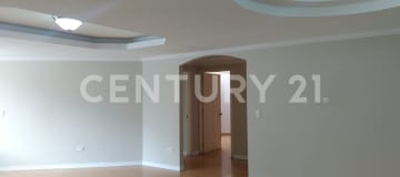 Departamento 162m² - 3 dormitorios, ascensor y 2 parqueaderos