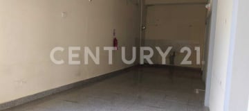 Local comercial 790m² en Av. Carlos Julio Arosemena - Alto flujo