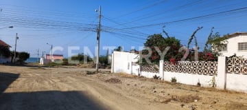 Terreno esquinero 2115m²: vista playa, $253.8K