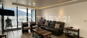 Depto. 170m² en La Coruña, vista ciudad, USD 275,000