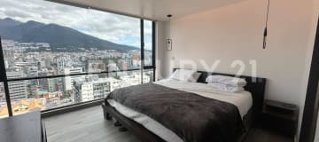 Depto. 170m² en La Coruña, vista ciudad, USD 275,000