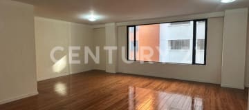 Departamento remodelado 260m² en El Bosque con vista panorámica