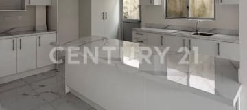 Casa en Millenium Village, 3 dormitorios - $189.88K