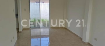 Casa de 2 plantas en Durán City, $68,000