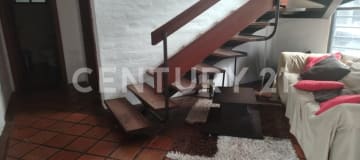 Propiedad rentera en Conocoto - 600m² con 4 locales y casa