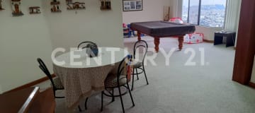 Departamento de 4 dormitorios con jacuzzi y 6 parqueaderos en zona exclusiva
