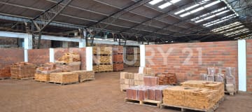Complejo industrial en venta en Petrillo, 83.502m² con galpones y oficinas
