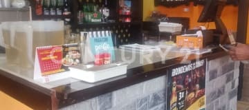 Casa con restaurante equipado en venta, gran oportunidad