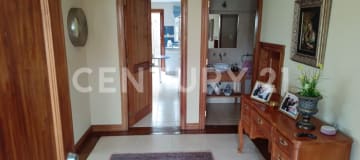 Casa amplia en venta en Cumbayá