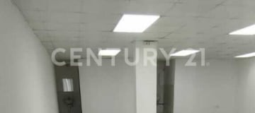 Local en renta en Sangolquí - Ideal para oficinas