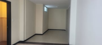 Venta locales comerciales, 72m² y 90m² más parqueadero, el Inca residencial GB.