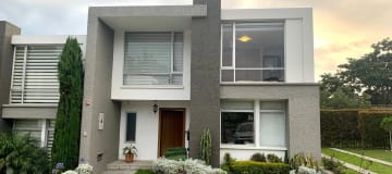 VENDO CASA TUMBACO, LA MORITA