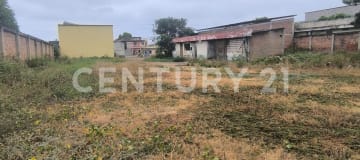 Macro lote 4,253 m² en centro de Puerto López