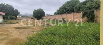 Macro lote 4,253 m² en centro de Puerto López