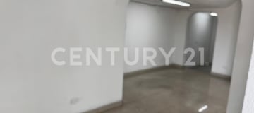 Local comercial en La Concepción, alto flujo peatonal
