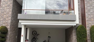 HERMOSA CASA DE VENTA OPORTUNIDAD - 3 DORMITORIOS - TUMBACO