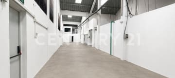 Complejo industrial en Conocoto - 1.400 m² con BPM