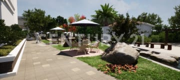Local esquinero en Galerías Terranostra - $2.3K/mes