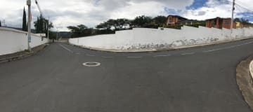 Venta terreno GUAYLLABAMBA, 2.000m2 para casa con hermosa vista a las montañas