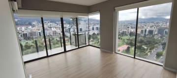 Renta Departamento a estrenar 2 dormitorios con balcón. Piso 22. Vista frontal a la Carolina.Qorner