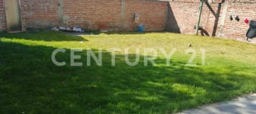 Casa de 220 m² cerca de la Politécnica con garaje para 5 autos