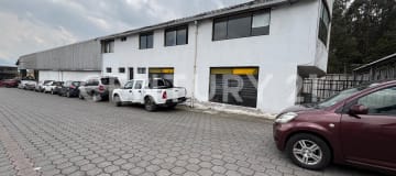 Galpón industrial 800m² en Guamaní - Parque Industrial Sur