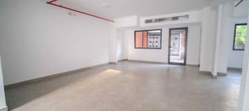 Local comercial doble B 103-104 en ALMAX Center