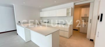 Depto. de lujo en Santa Lucía - 180m², 3 hab y vista panorámica