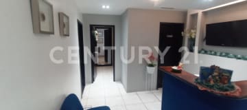 Consultorio 105m² en Kennedy Norte, 6 ambientes y 2 baños