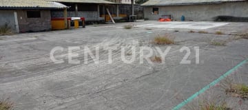 Bodegas en alquiler Conocoto, multifuncionales, 225-277m²