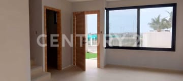 Casa moderna en Punta Blanca con vista a áreas recreativas