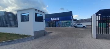 Venta casa tipo hacienda, La Armenia Quito. Junto a Plaza comercial