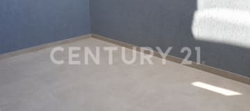 Local comercial en La Gasca con amenities modernas