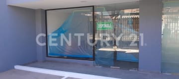 Local comercial en La Gasca con amenities modernas