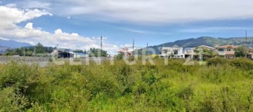 Terreno residencial de 3564m² cerca de Av. General Rumiñahui