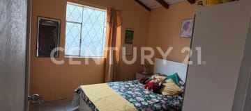 Quinta en Guayllabamba con piscina, árboles frutales y 1,778 m²