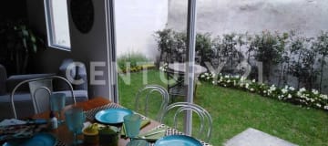 Casa amplia en venta en Quito