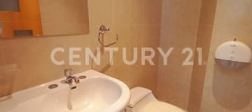 Oficina en venta 76m², planta baja, 2 baños, seguridad 24/7