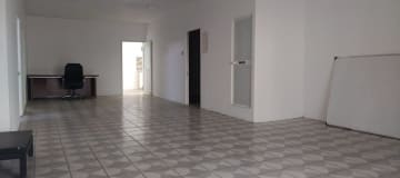 VENTA EDIFICIO COMERCIAL AV 4 NOVIEMBRE MANTA