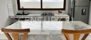 Exclusiva casa con vista al mar y playa privada en Ayangue