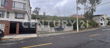 Terreno 320 m² en Mastodontes - Construye hasta 3 pisos